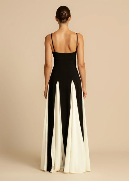 Ida™ | Elegante Vestido Maxi con Volantes en Contraste