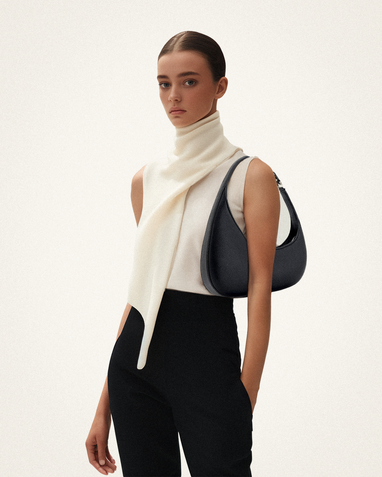 Victoire™ | Bolso hombro minimal esculpido