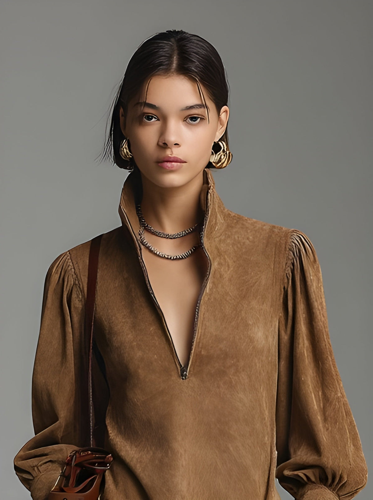 Segura™ | Vestido Corto con Acabado de Suede