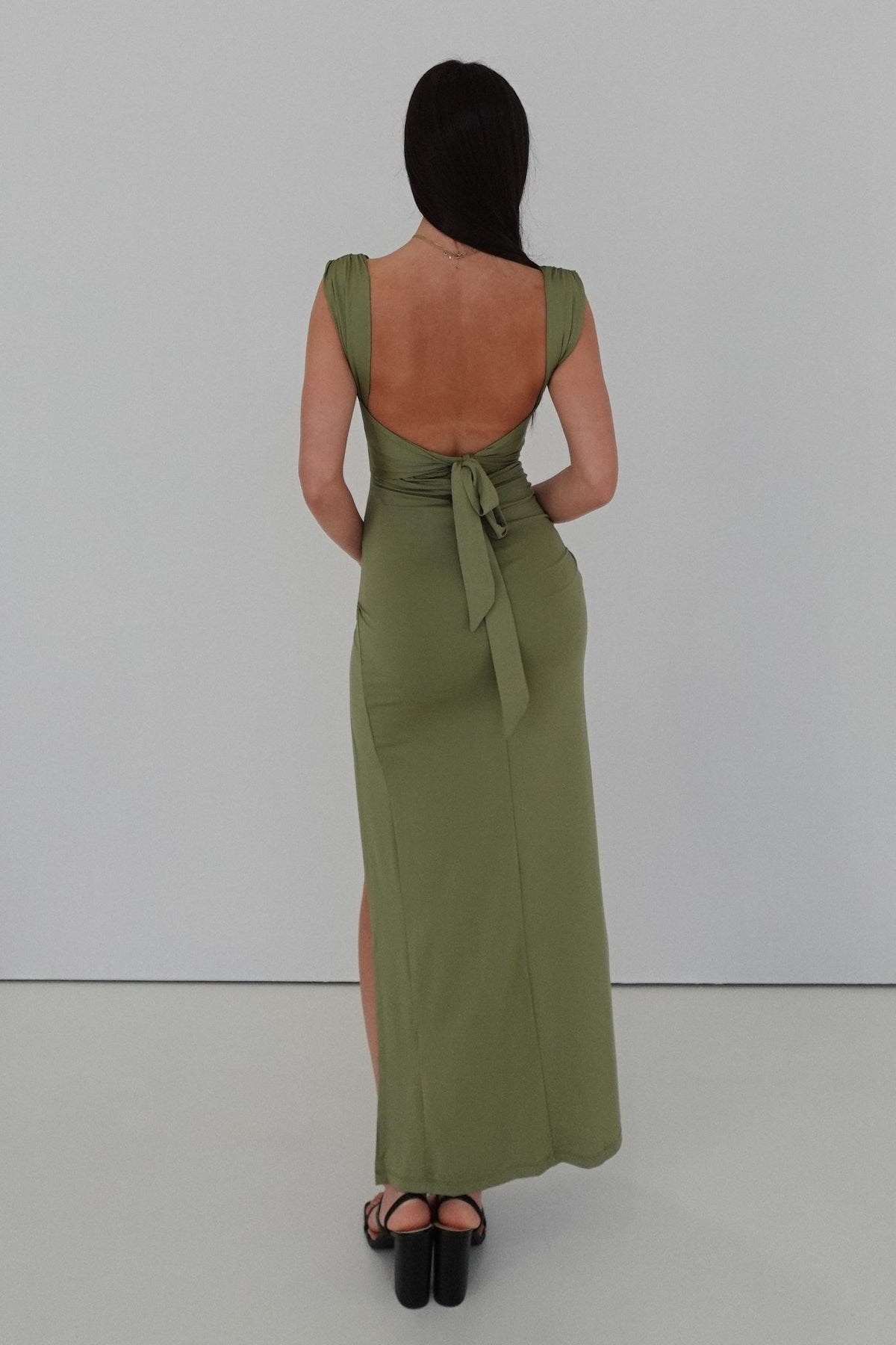 Irina™ | Vestido de Elegancia Clásica