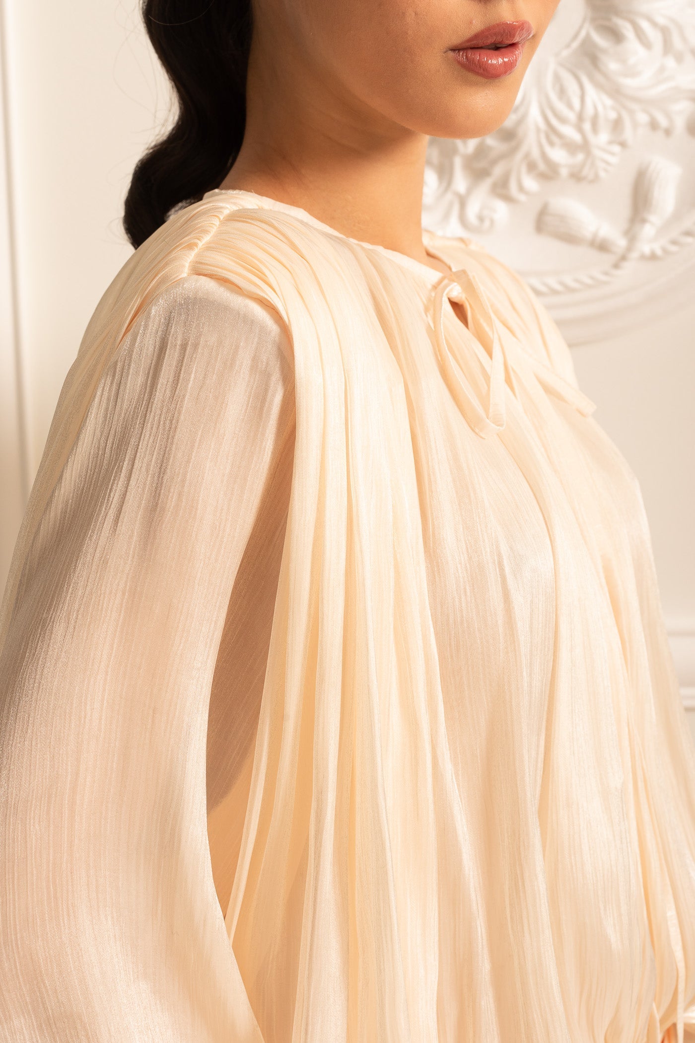 Éléonore™ | Vestido drapeado mini cintura plisada marfil
