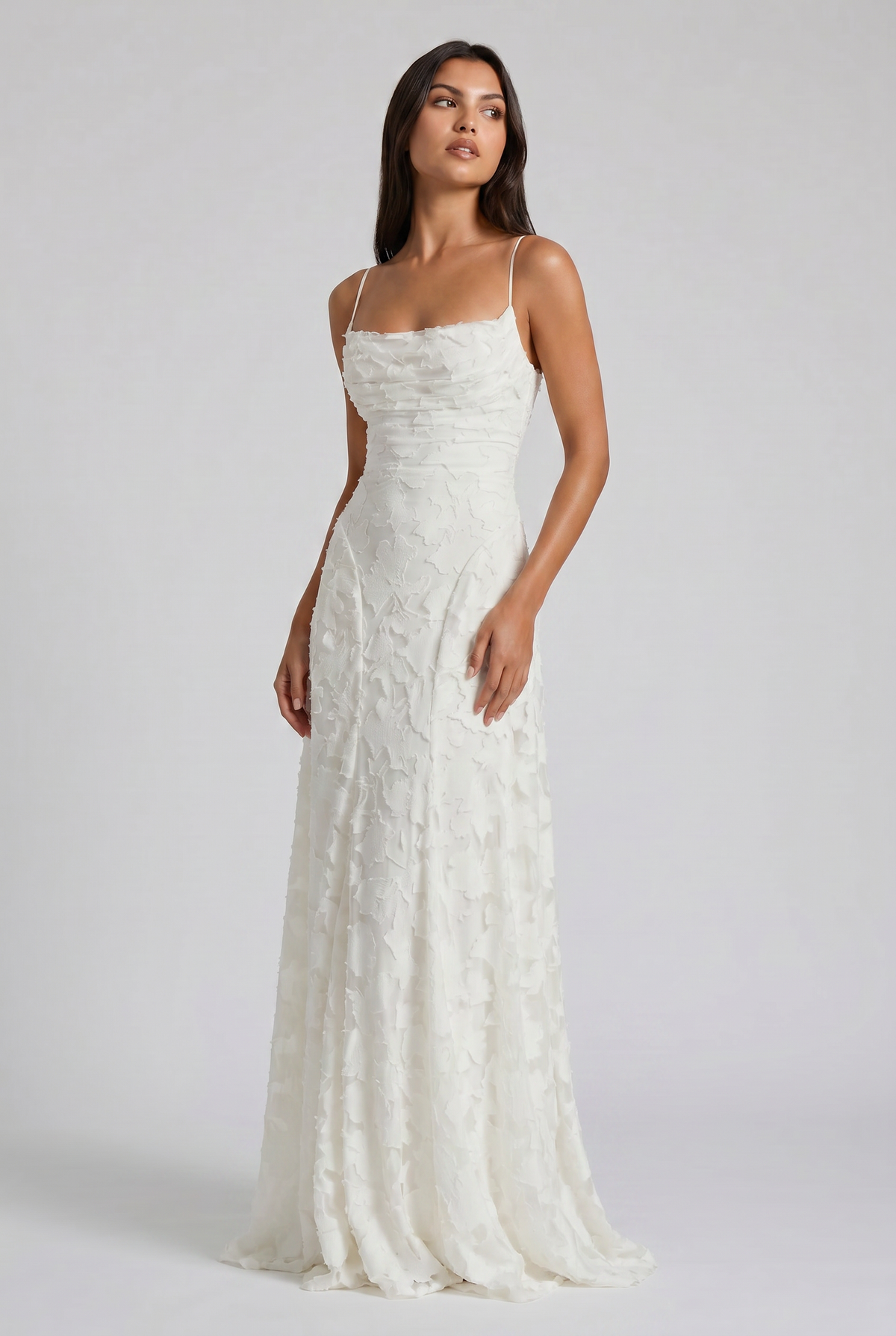 Eloísa™ | Maxi Dress with Cowl Neck and Lace-Up Back
