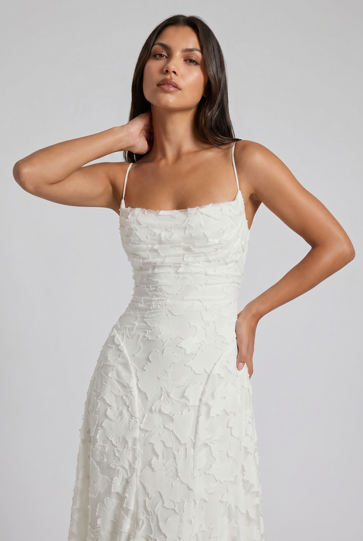 Eloísa™ | Maxi Dress with Cowl Neck and Lace-Up Back