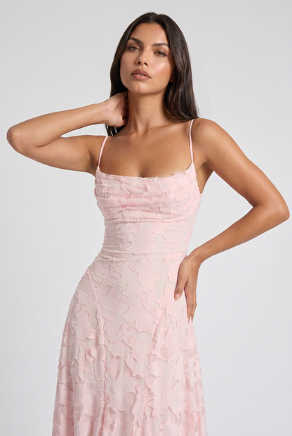 Eloísa™ | Maxi Dress with Cowl Neck and Lace-Up Back