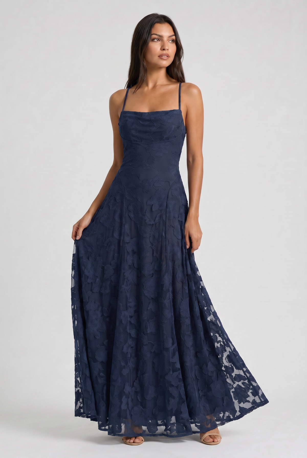 Eloísa™ | Maxi Dress with Cowl Neck and Lace-Up Back