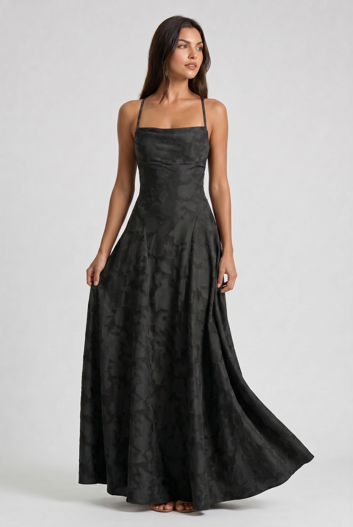 Eloísa™ | Maxi Dress with Cowl Neck and Lace-Up Back