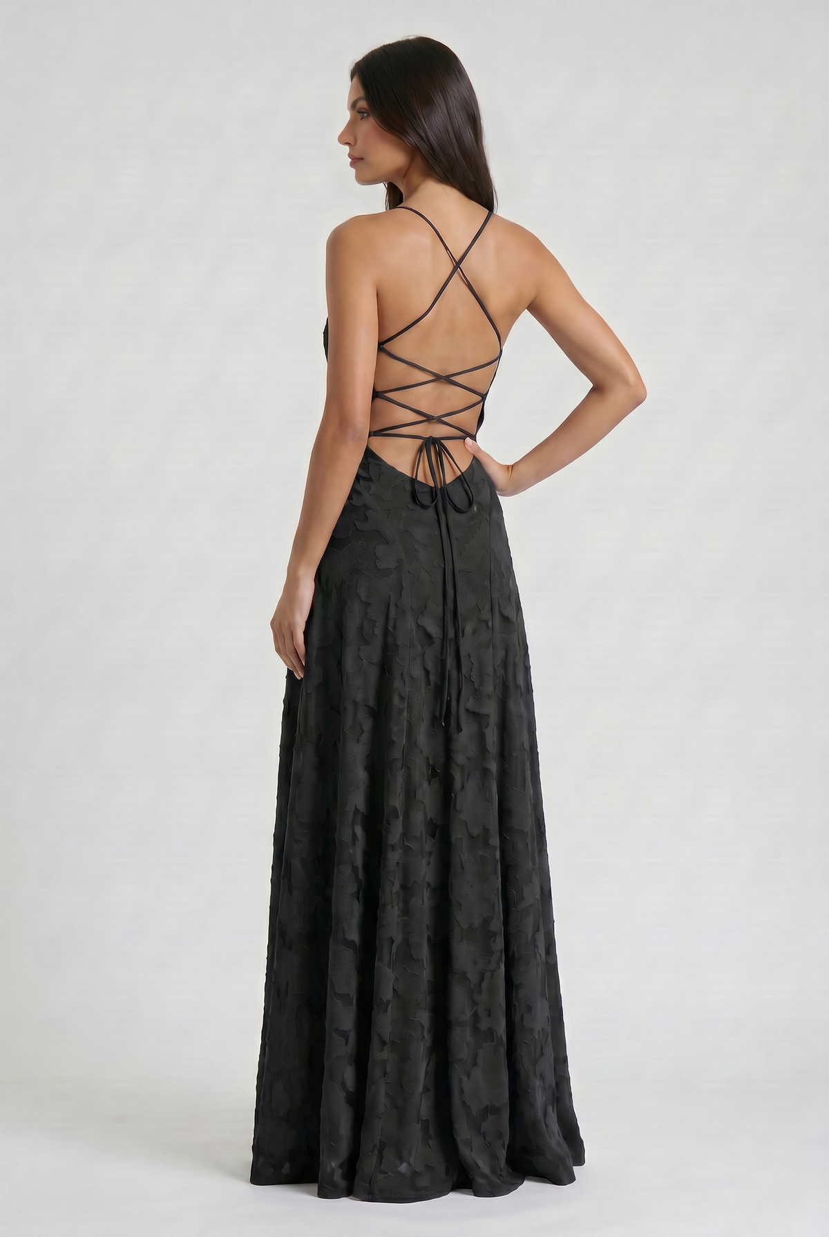 Eloísa™ | Maxi Dress with Cowl Neck and Lace-Up Back
