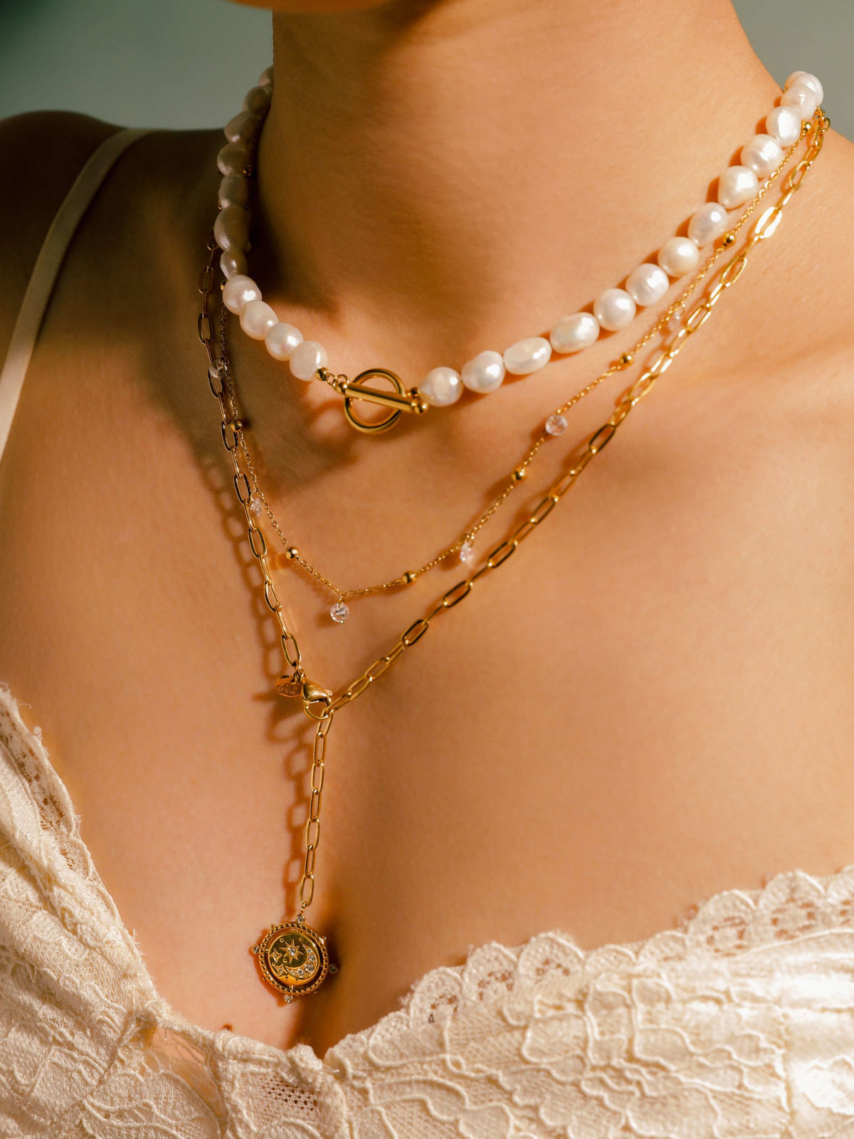 María Amira™ | Collar de Perlas OT - Elegancia Clásica