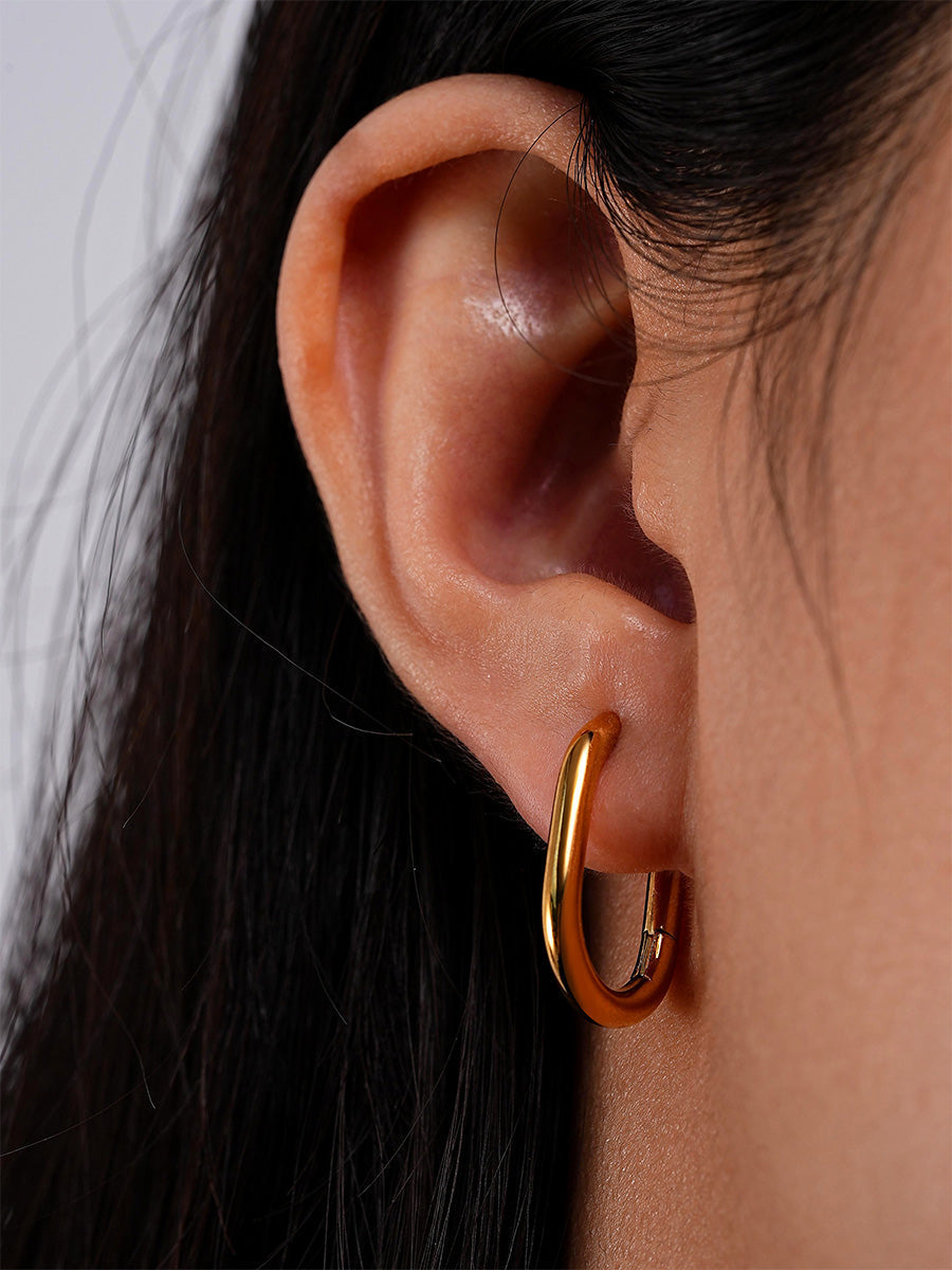 María Constanza™ | Pendientes Atractivo "U"