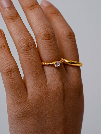 María Anais™ | Anillo Clásico Ultra-Liso