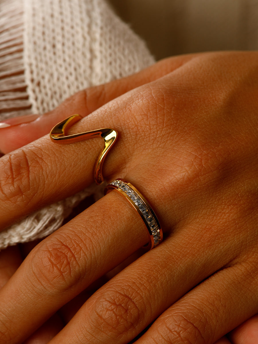 María Cassia™ | Anillos Hyper Space Ring
