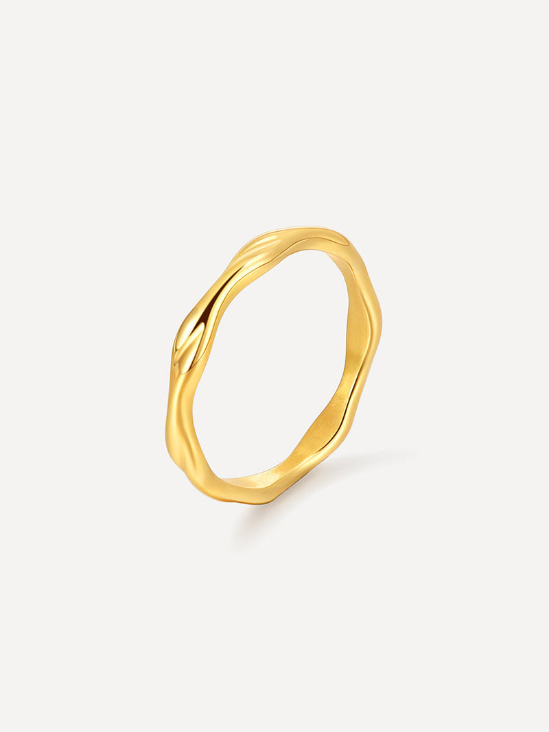 María Verdad™ | Anillo Clásico de Onda