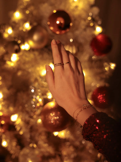 María Tulipa™ | Anillo de Diseño Curvo Moderno