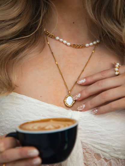 María Lealtad™ | Anillo de Perla Elegante