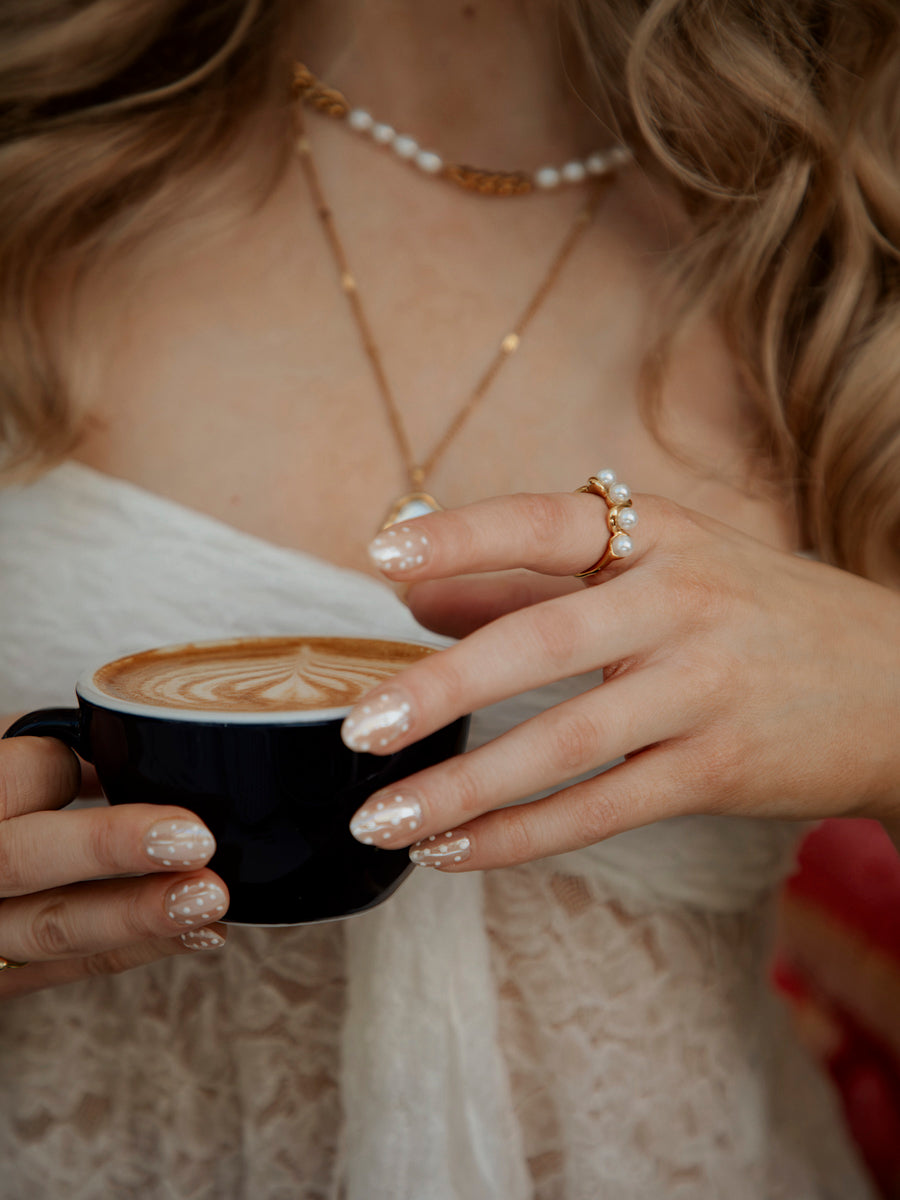 María Lealtad™ | Anillo de Perla Elegante