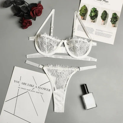 Bérénice™ | Conjunto de encaje con bordado floral