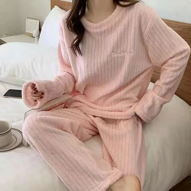 Hortense™ | Pijama cálido de terciopelo jacquard
