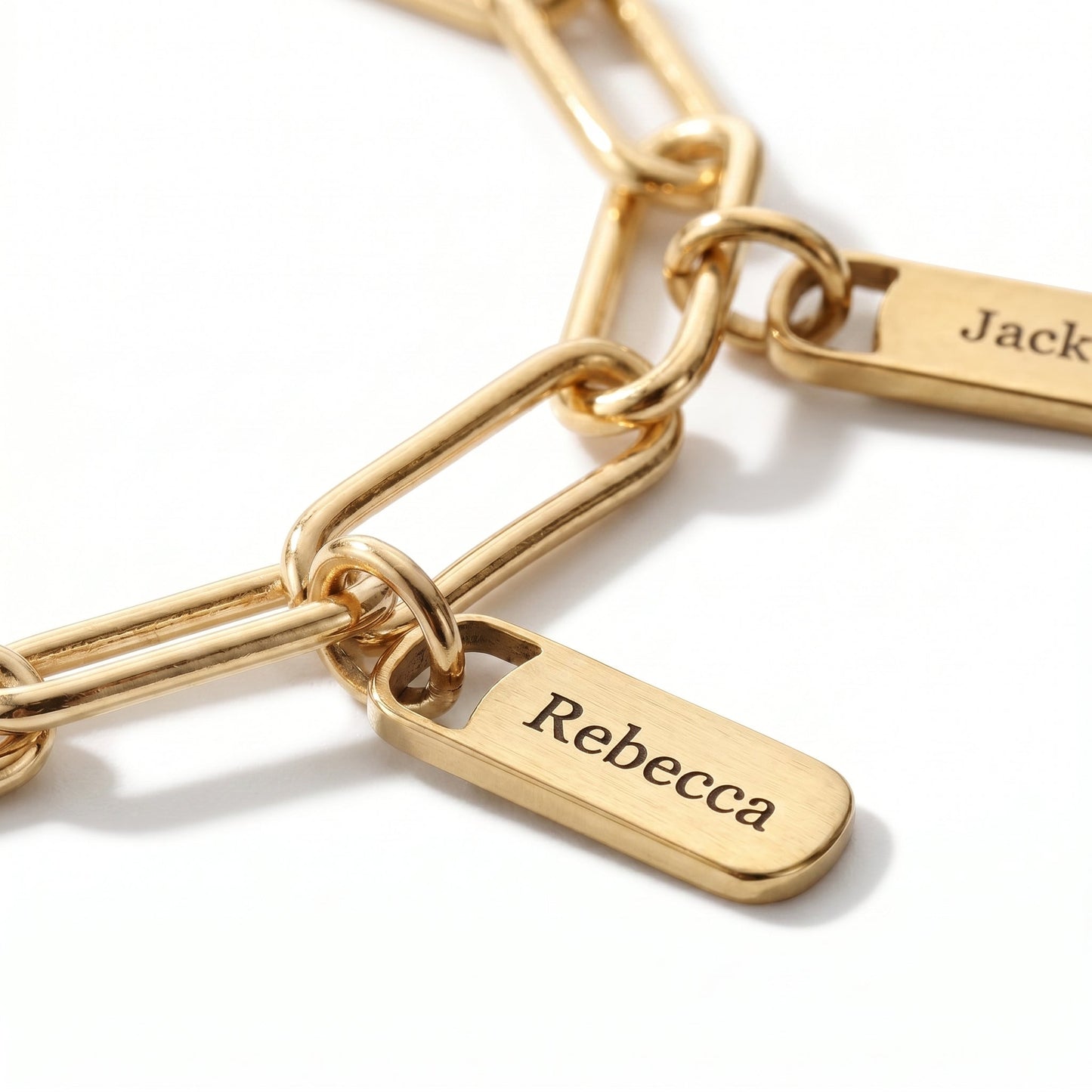 Regina™ | Bracelet personnalisé avec plaques gravées