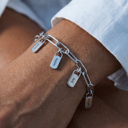 Regina™ | Bracelet personnalisé avec plaques gravées