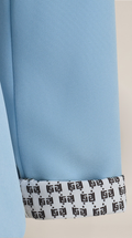 Azul