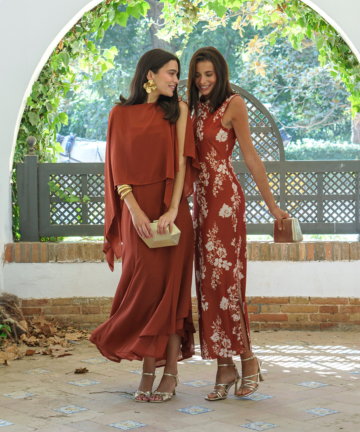 Fernanda™ | Robe asymétrique en maille texturée