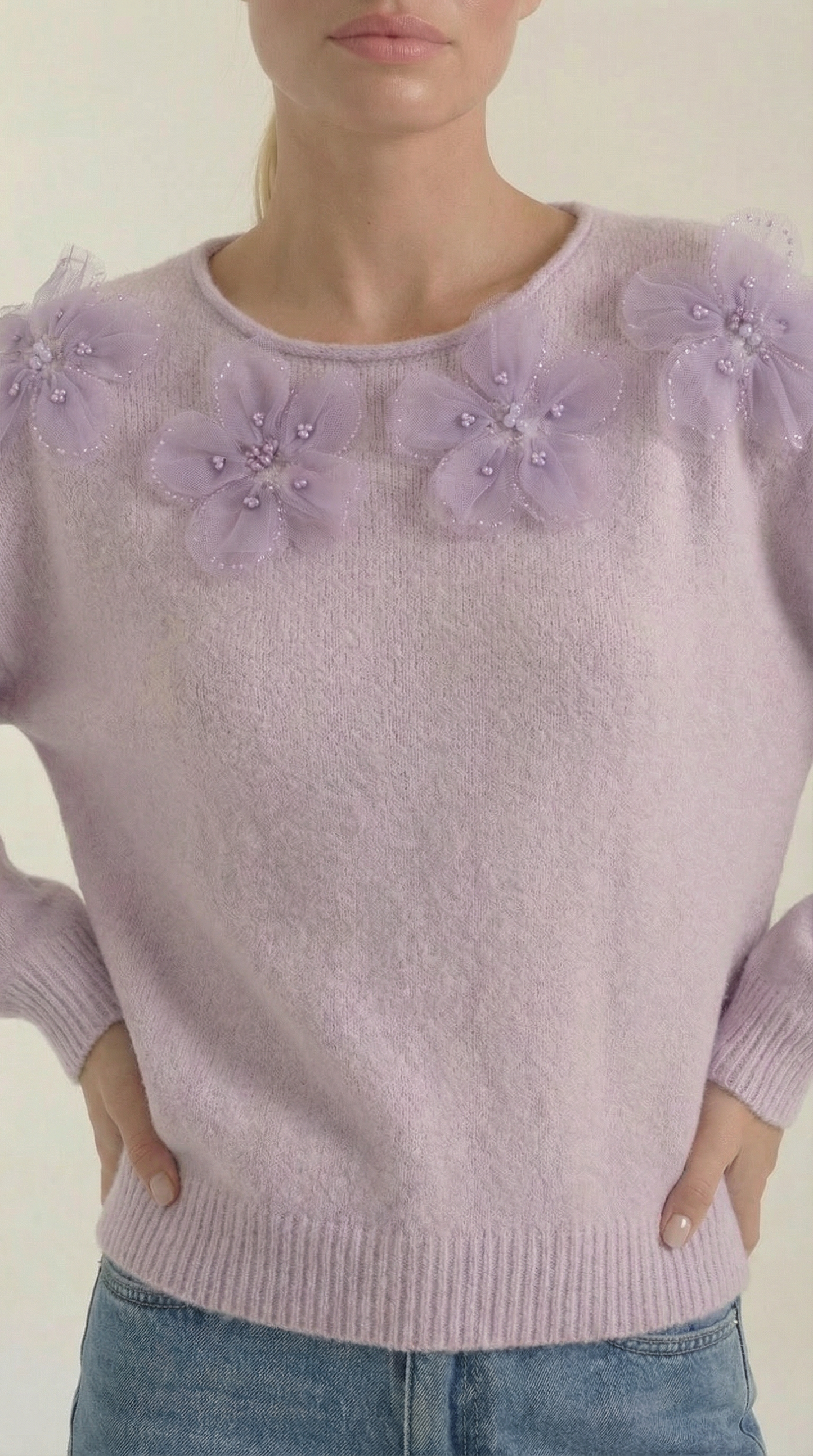 Loiba Mireia™ | Suéter con diseño floral y escote redondo