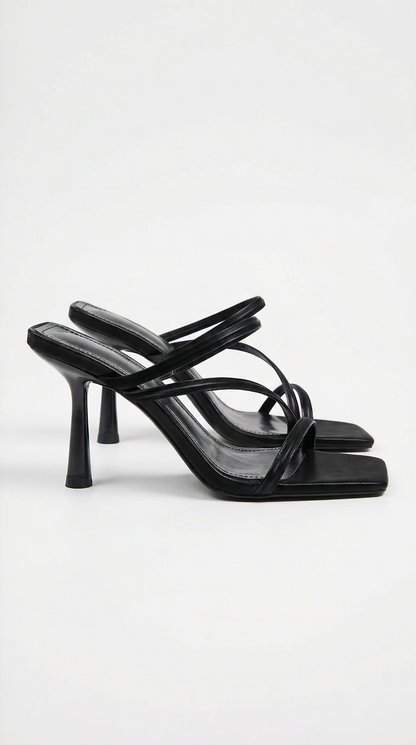 María Ashanti™ | Mules con tiras de Amanda