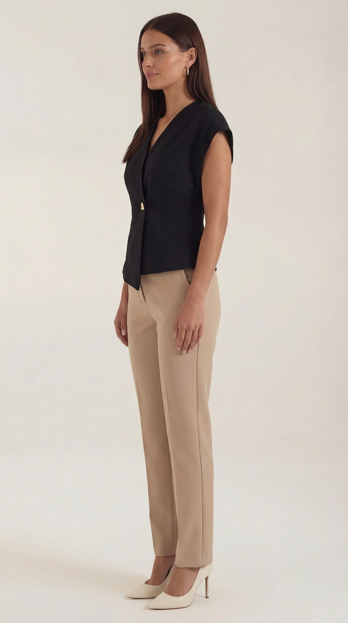 Traudel Ida™ | Blusa con escote en forma de V