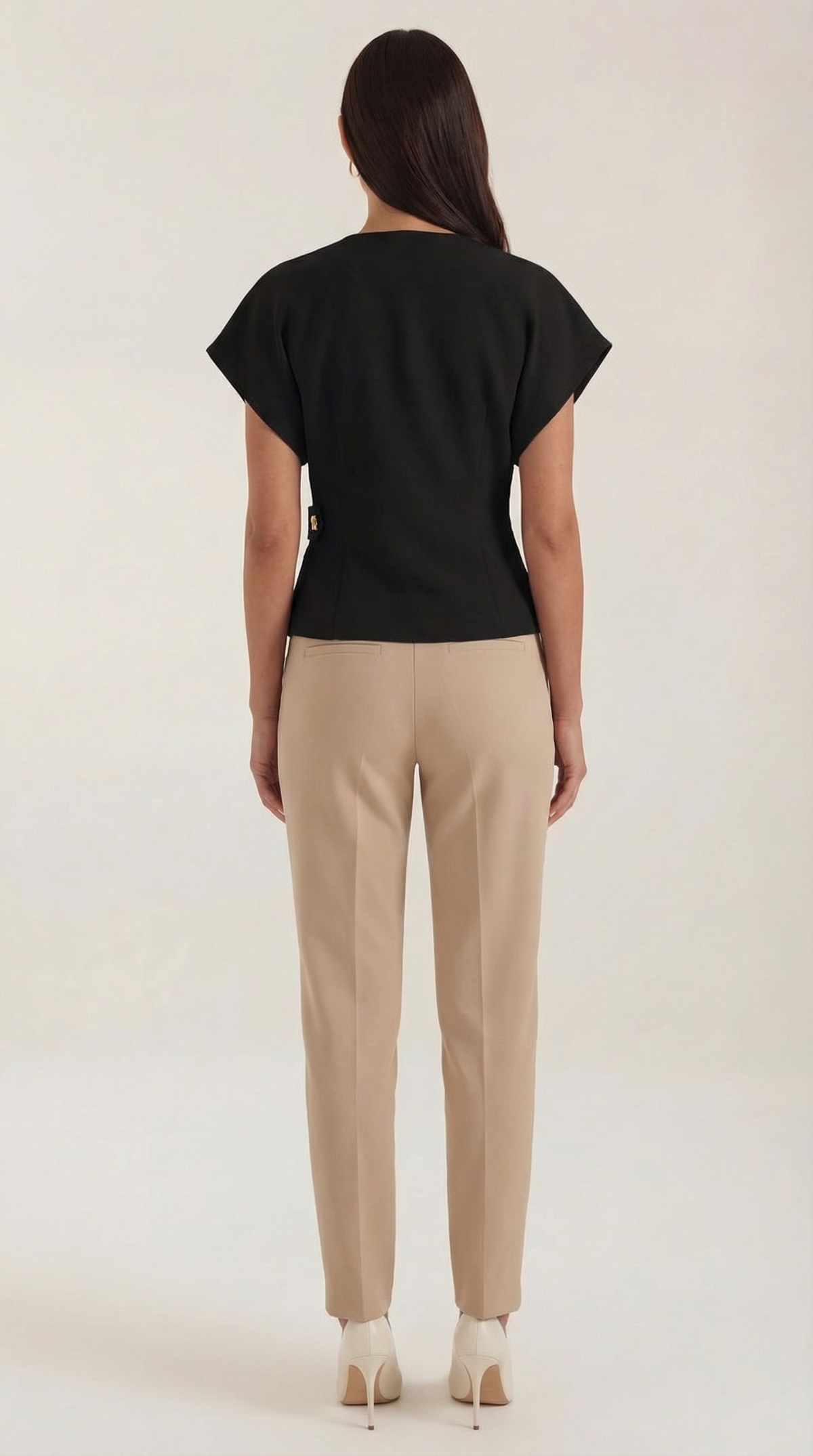 Traudel Ida™ | Blusa con escote en forma de V