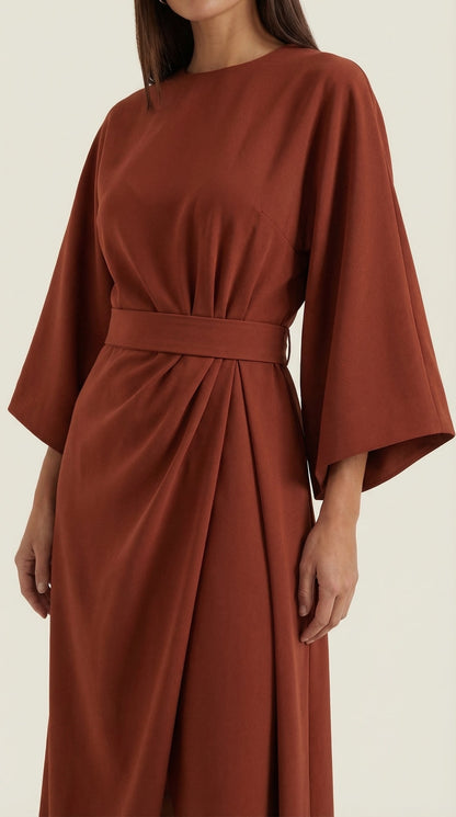 Rosa Fermina™ | Vestido Maxí Ana con Cinturón Ajustable en la Cintura