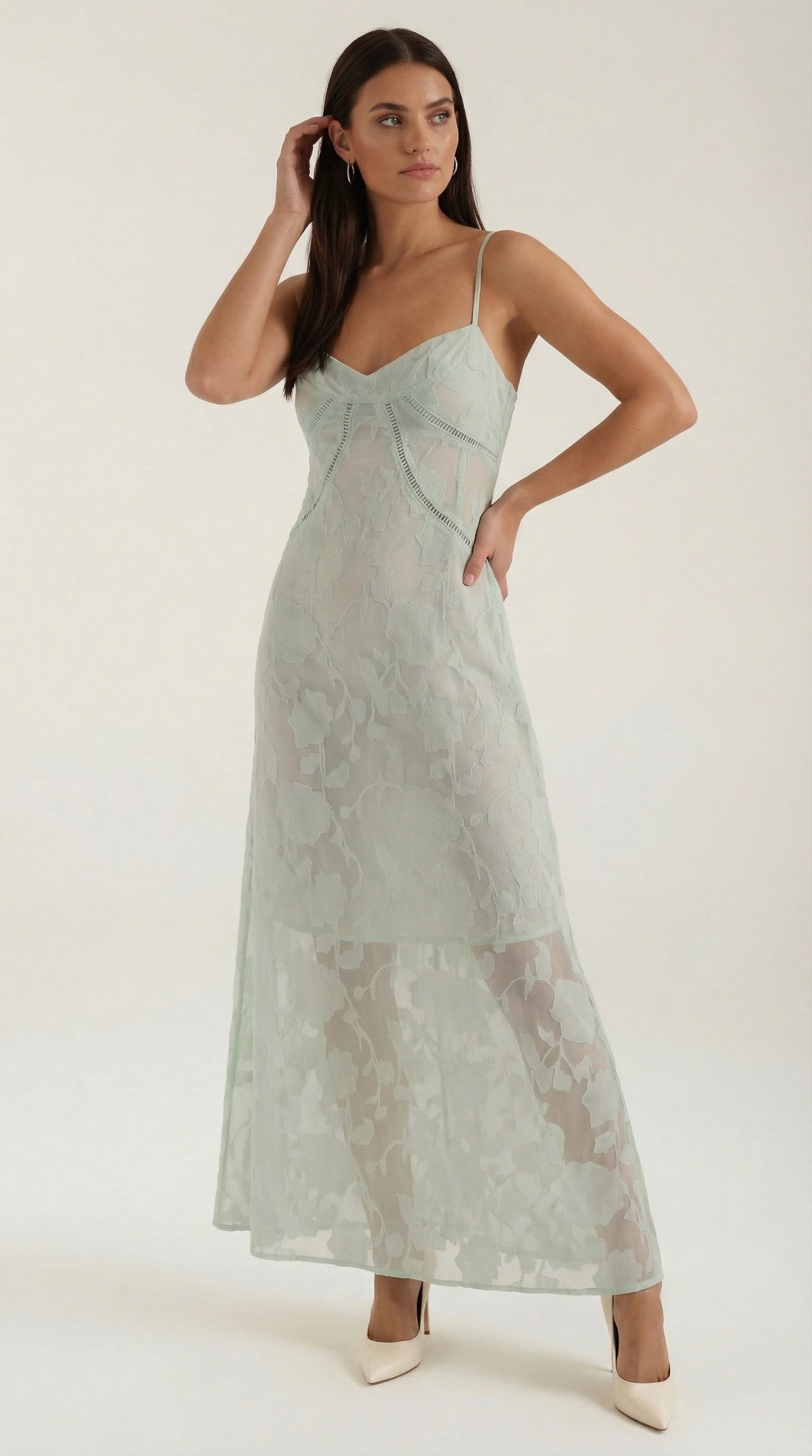 Rosa Cielo™ | Vestido de Encaje Arabelle para Maxicóctel