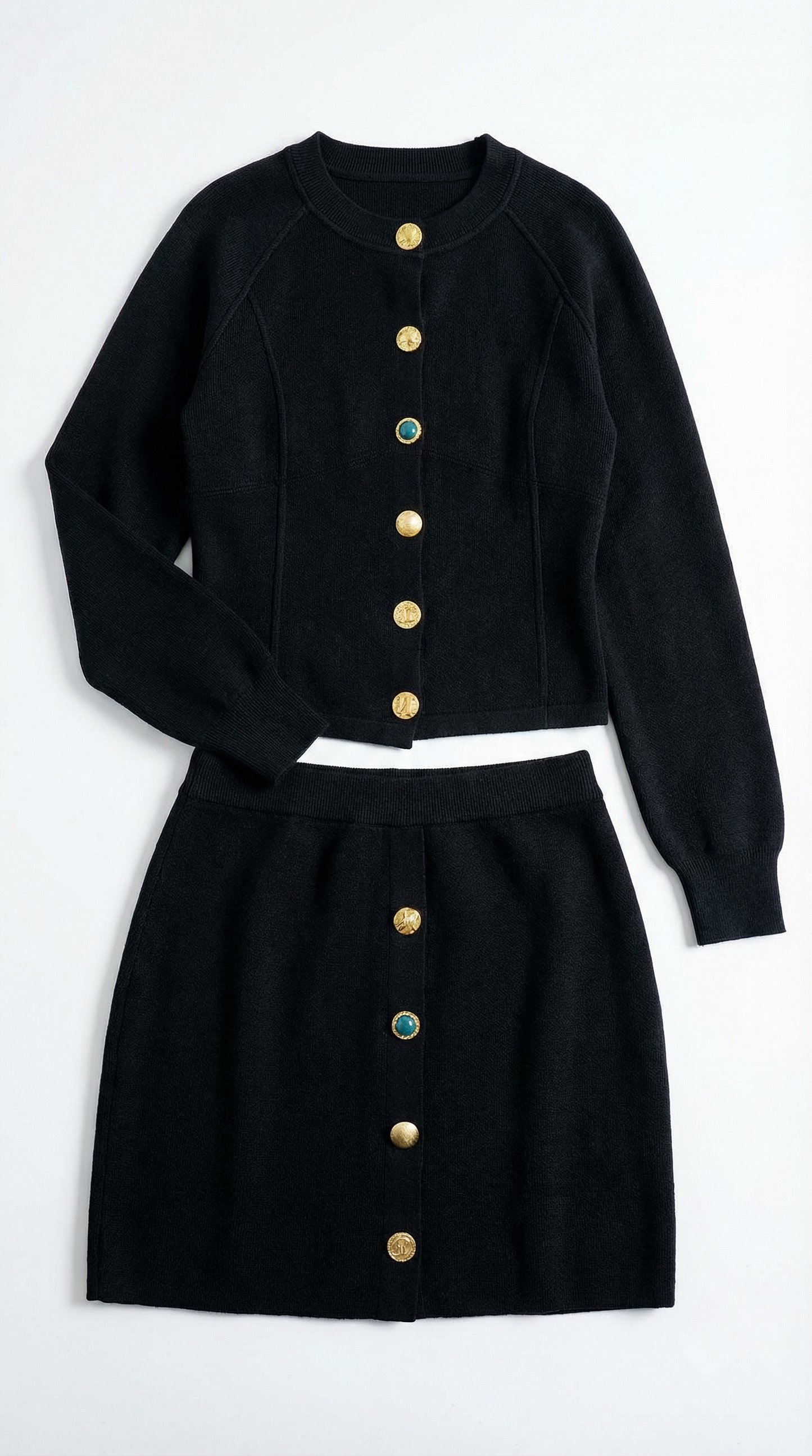 Ana Corina™ | Conjunto de chaqueta de punto y falda con botones Carrie
