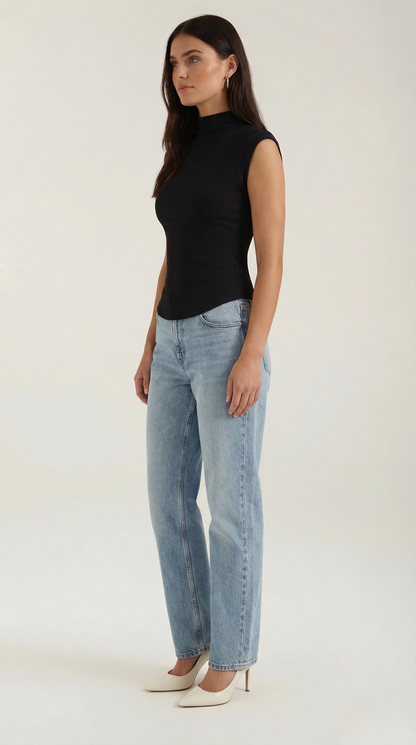 Rosa Zenaida™ | Cassandra: Top Sin Mangas Collection