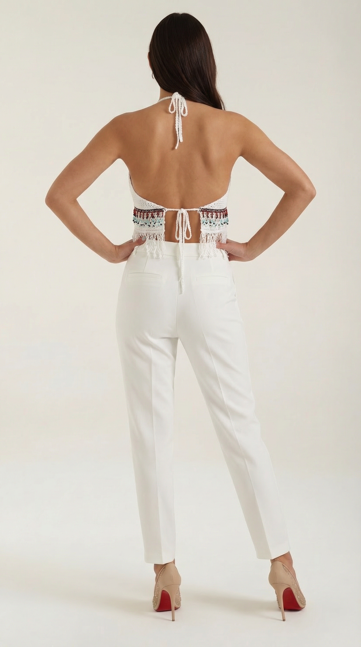 Sara Ofelia™ | Elegante Halter de Ganchillo Celeste con Flecos