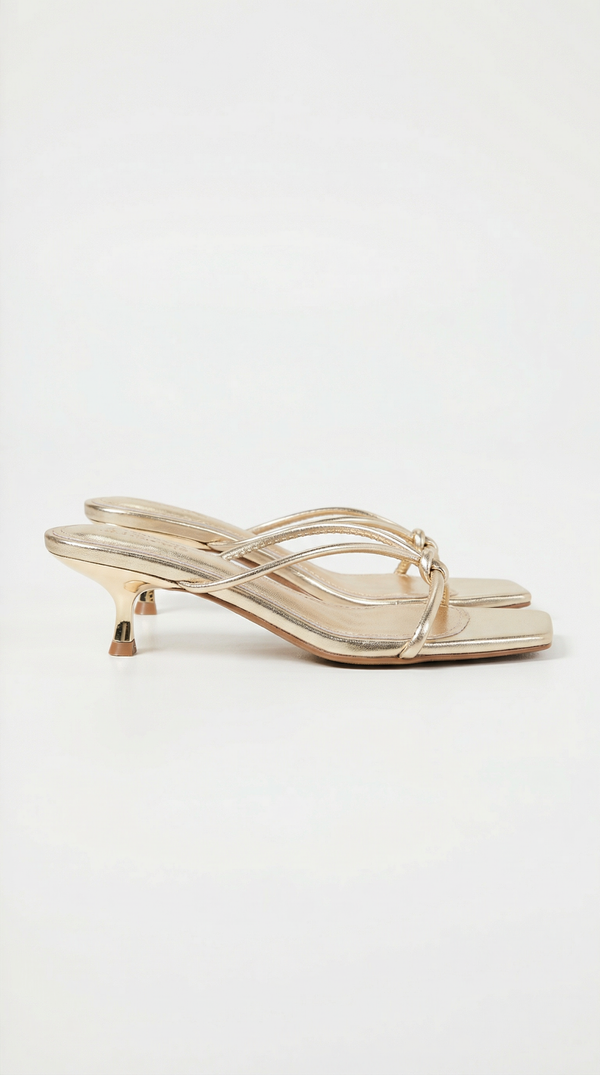 María Aura™ | Sandalias con tacón Christina y detalle de nudo