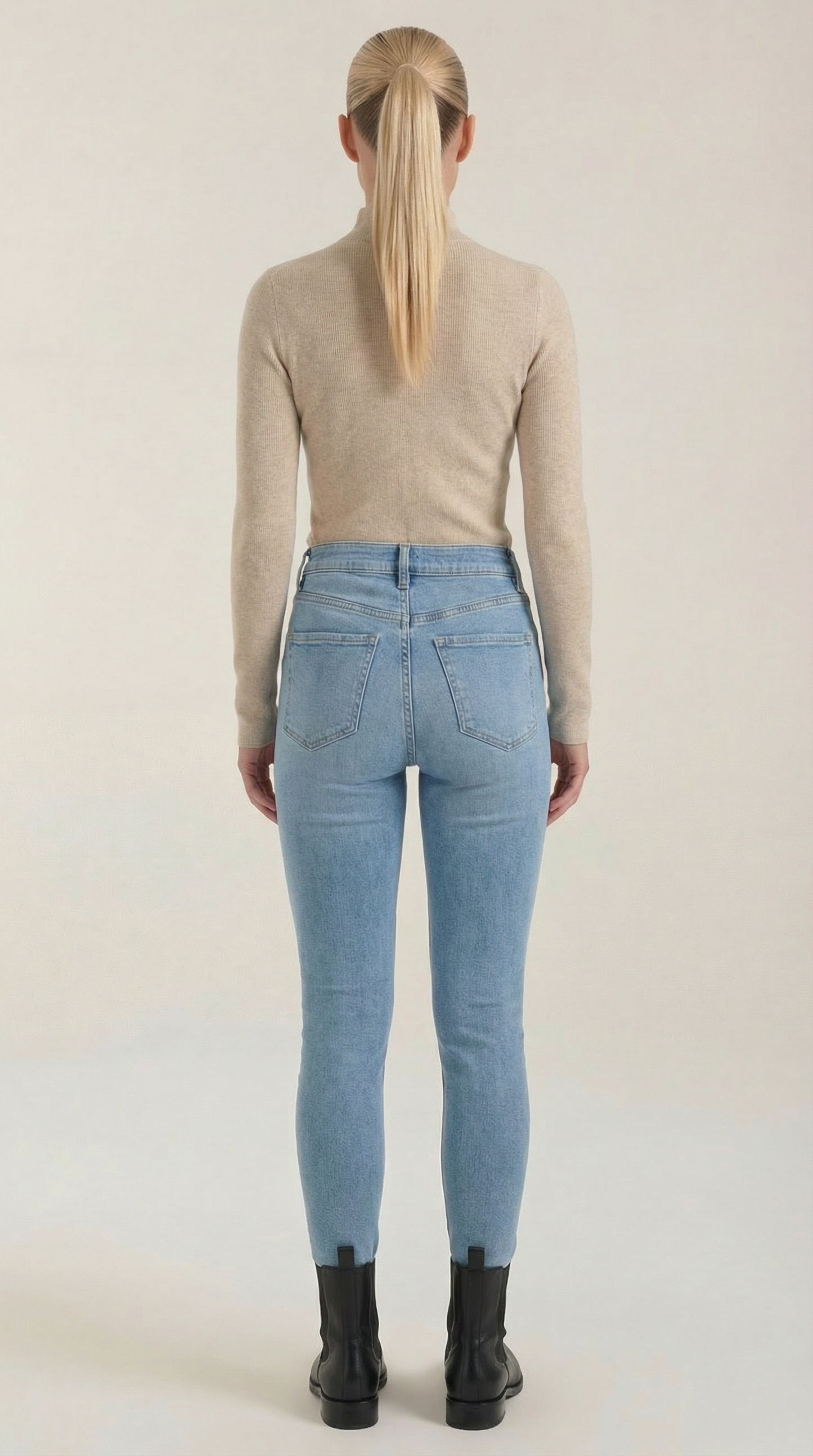 Pepa Naia™ | Cuello Alto de Algodón