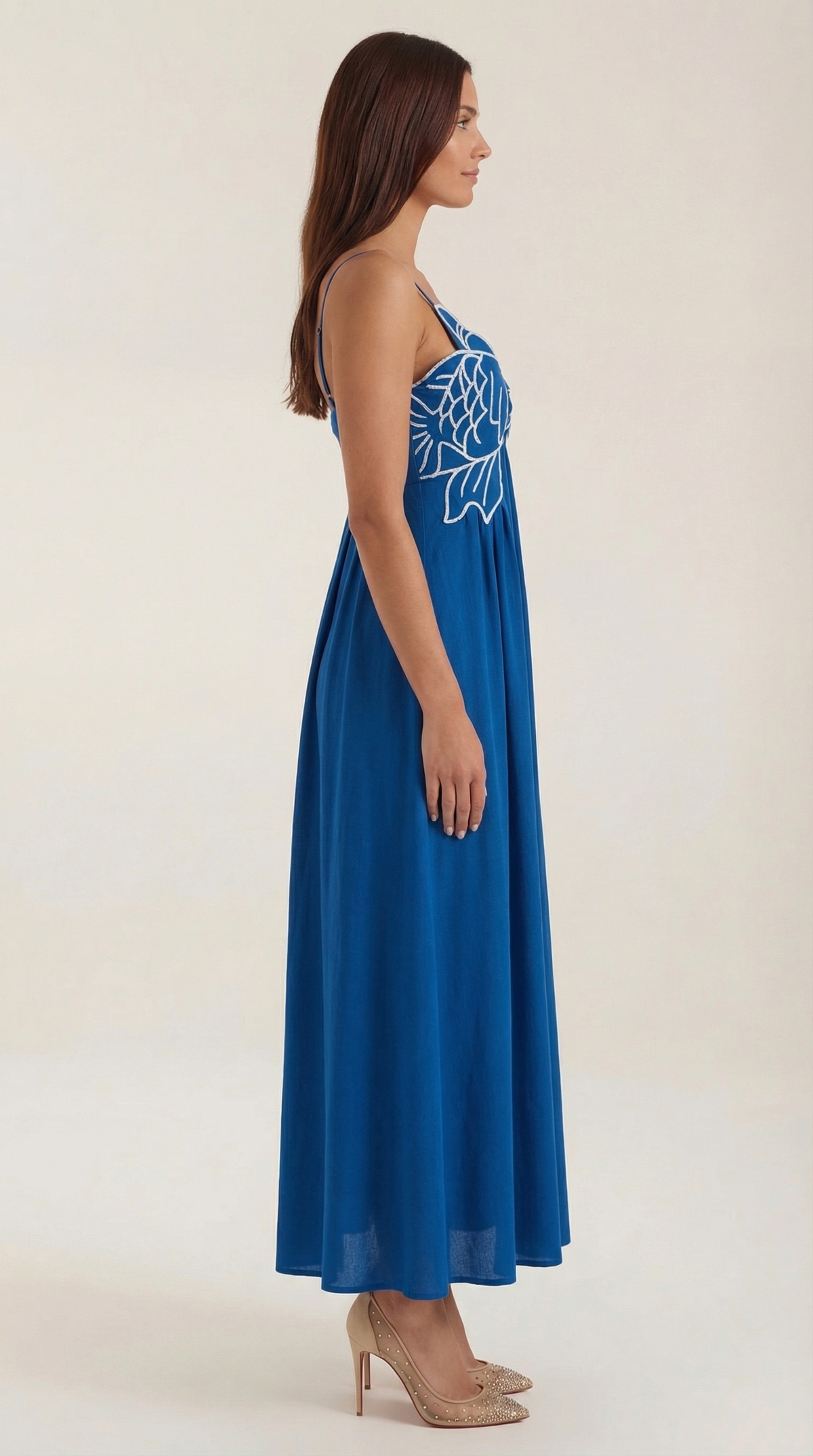 Rosa Alma™ | Vestido largo Deborah con bordados
