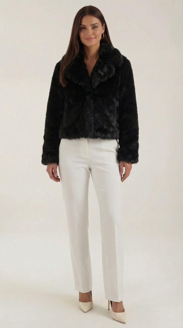 Ana Carla™ | Chaqueta Debra de Piel Sintética Negra