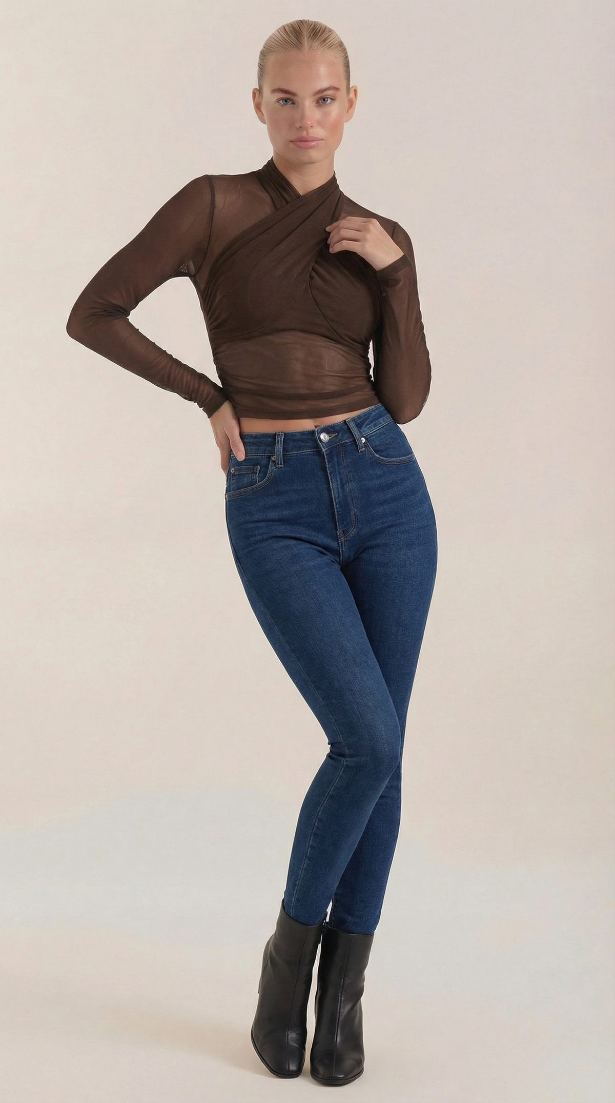 Justine Zuria™ | Transparente Mesh Top