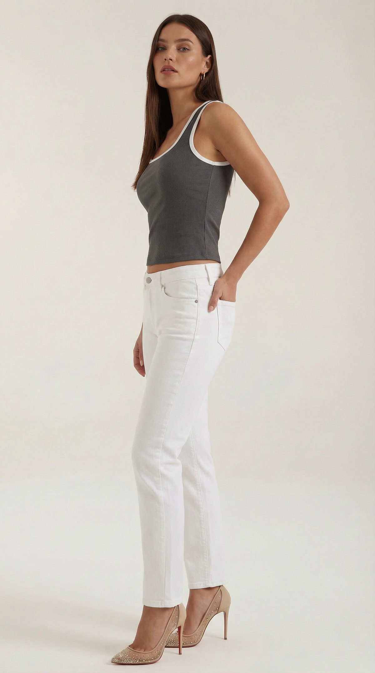 Paula Engracia™ | Top con escote en forma de cuadrado