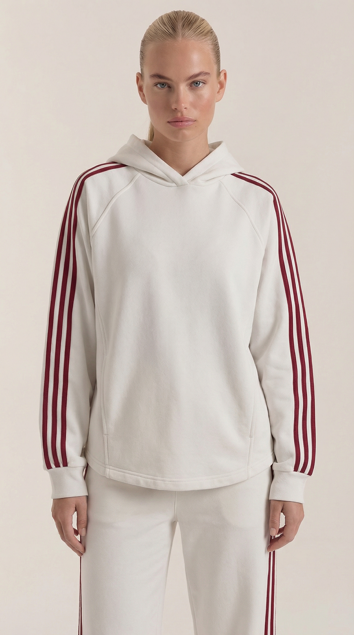 María Iolanda™ | Irma Conjunto Deportivo para Lounge
