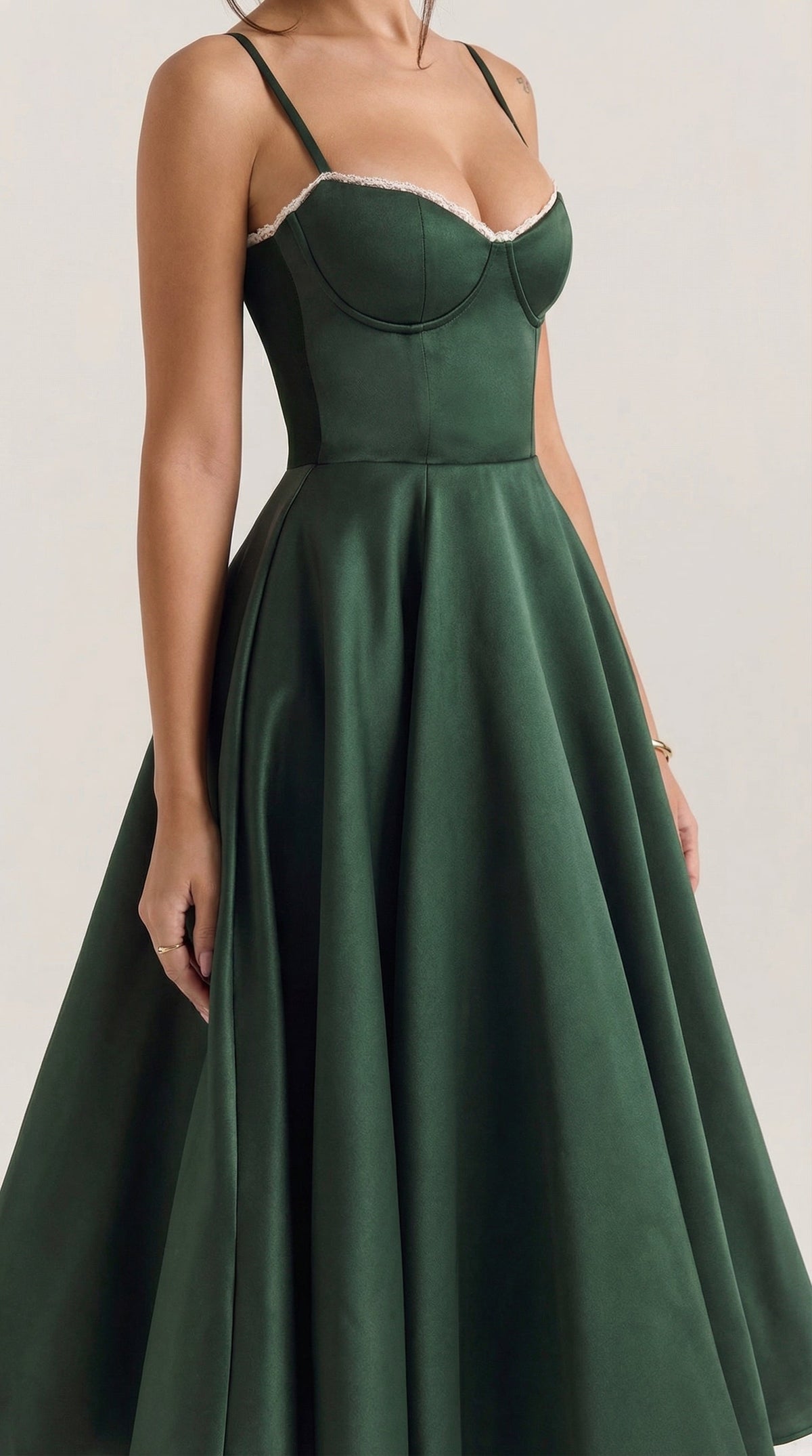 Rosa Alondra™ | Vestido midi Isolde de tul
