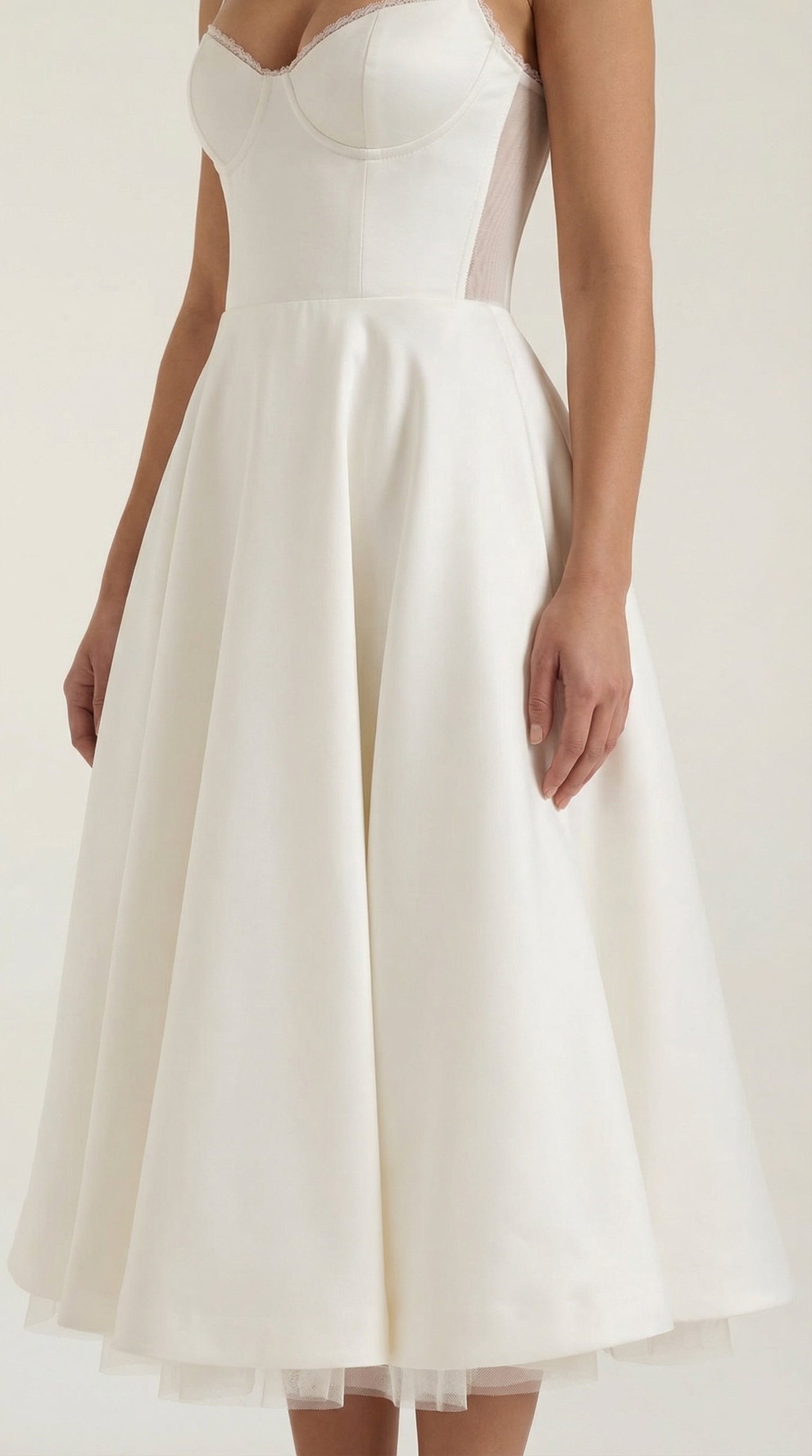 Rosa Alondra™ | Vestido midi Isolde de tul