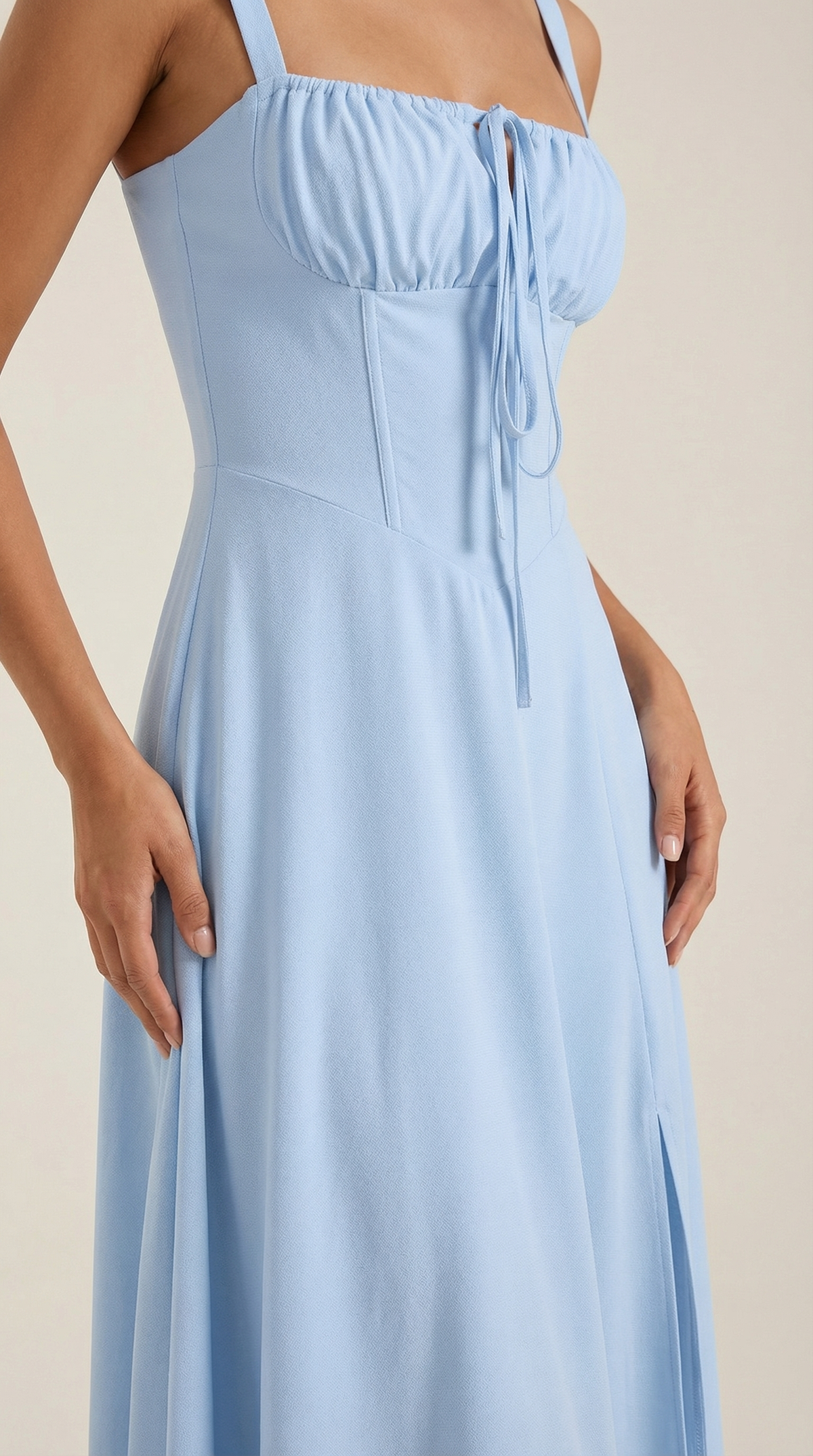 Ana Anaí™ | Vestido Midi Jade con Detalles de Cordones