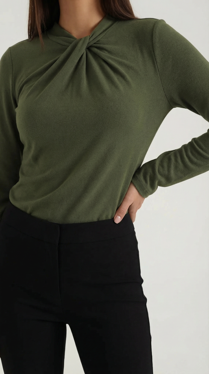 Chloé Silvia™ | Blusa con cuello mock y lazo
