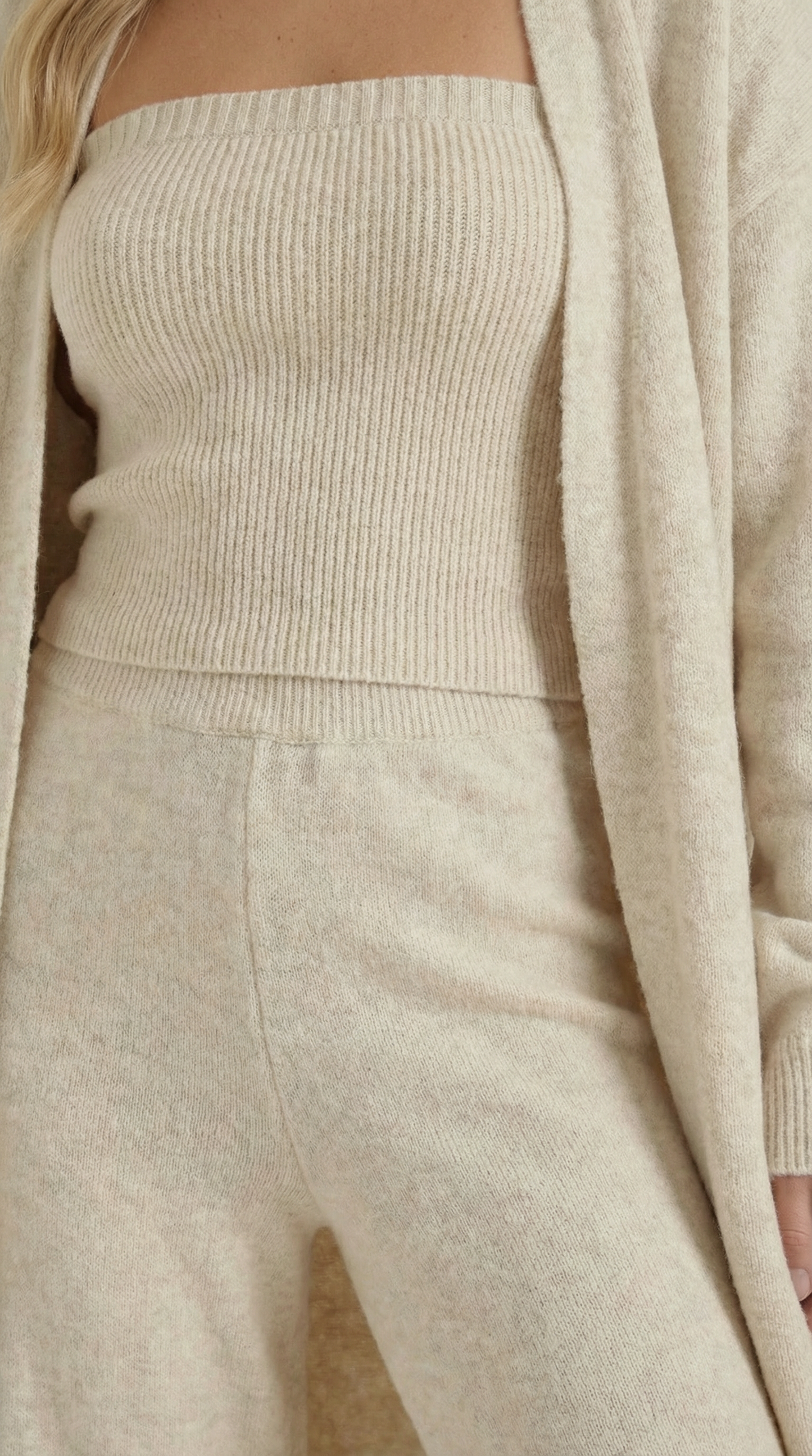 María Indira™ | Conjunto de Ropa de Casa Jeanne Strick
