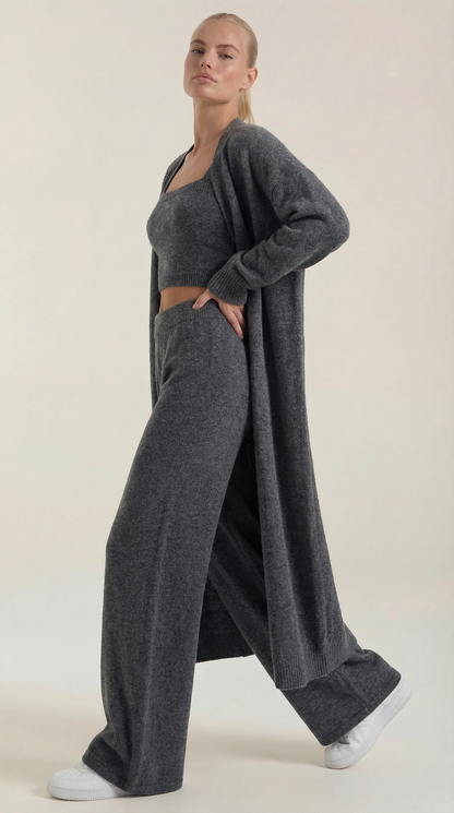 María Indira™ | Conjunto de Ropa de Casa Jeanne Strick