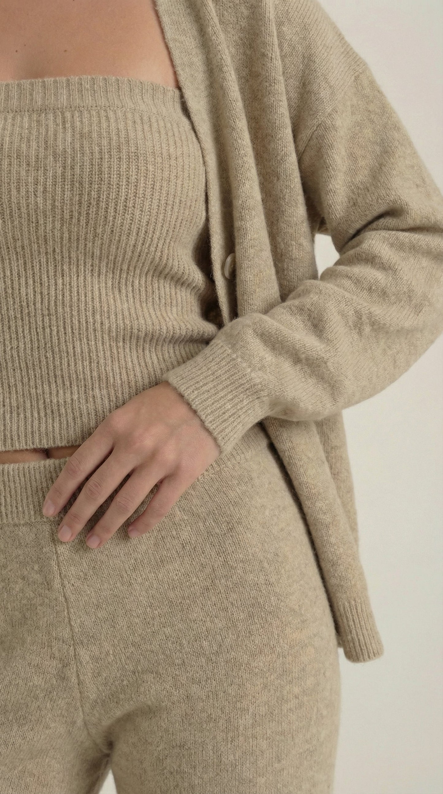 María Indira™ | Conjunto de Ropa de Casa Jeanne Strick