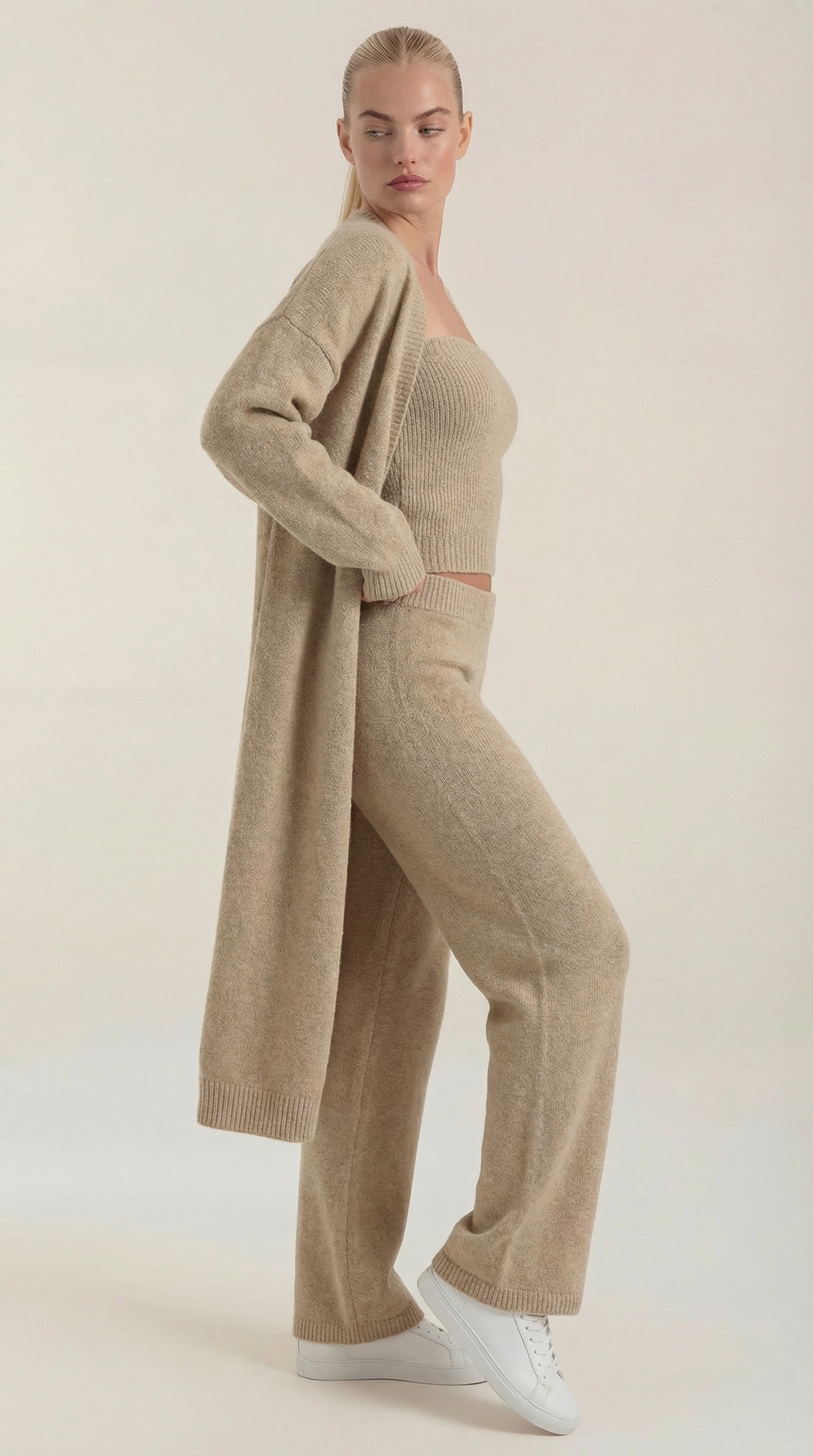 María Indira™ | Conjunto de Ropa de Casa Jeanne Strick