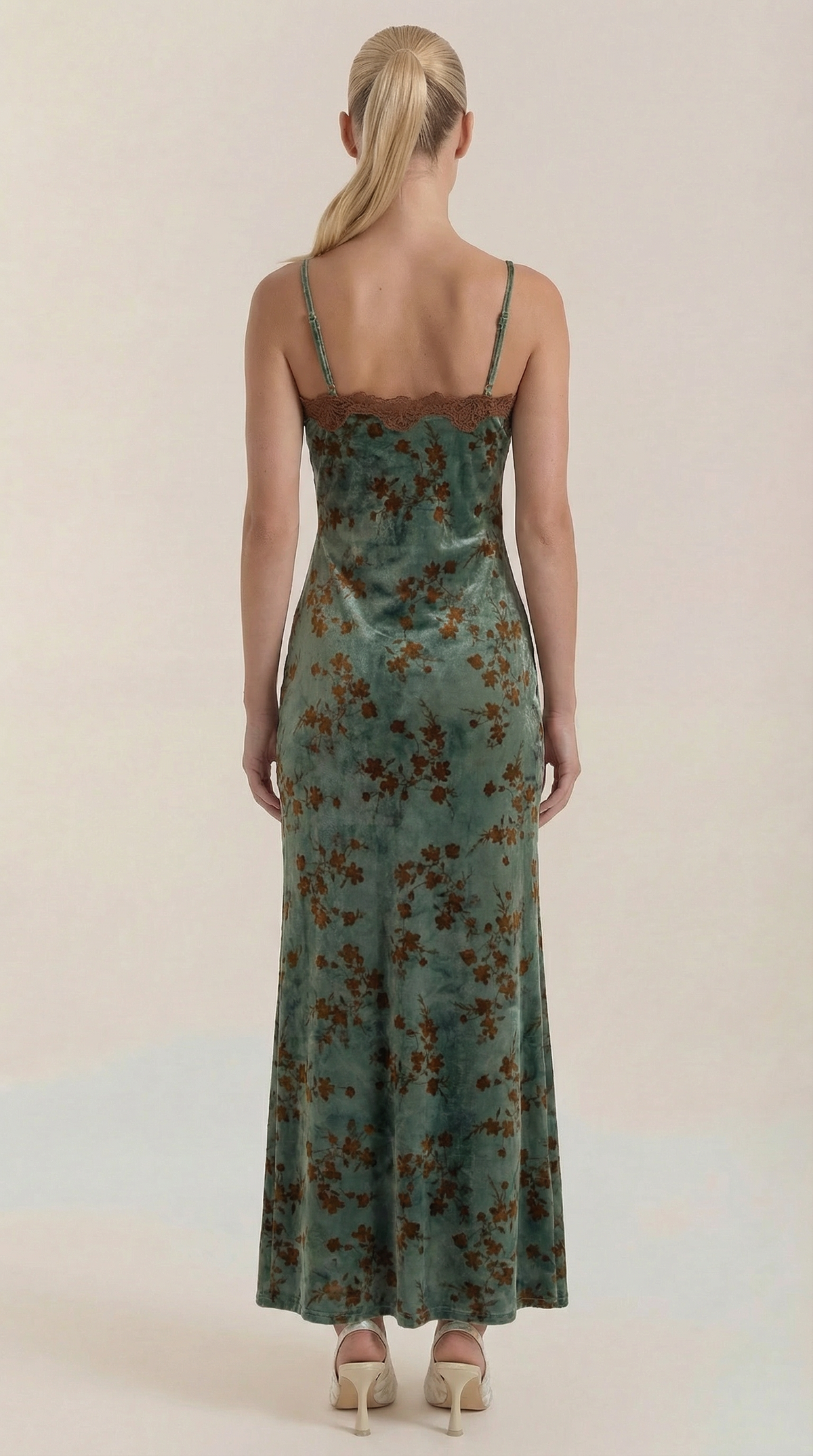 Adela Antonia™ | Vestido Midi con Detalles de Encaje